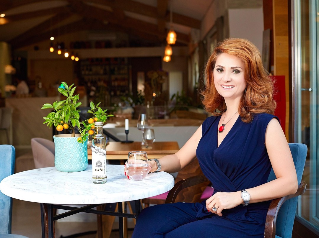 Aur'a Gold Water gallery image 3